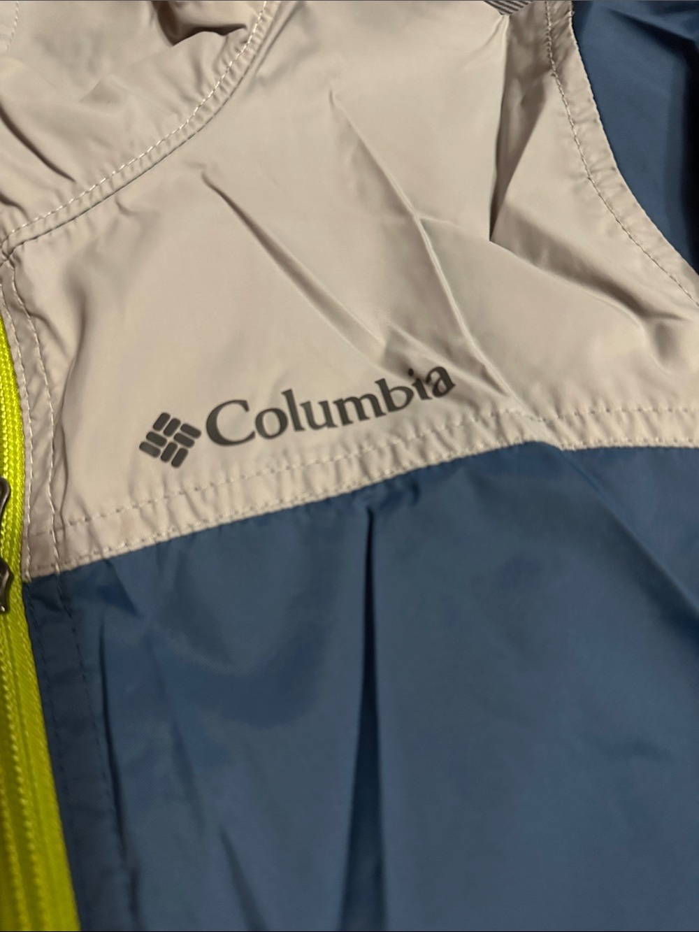 Columbia Kids Two-Tone Blue and Light Gray Hooded Rain Jacket with Neon Zipper - Picture 2 of 4